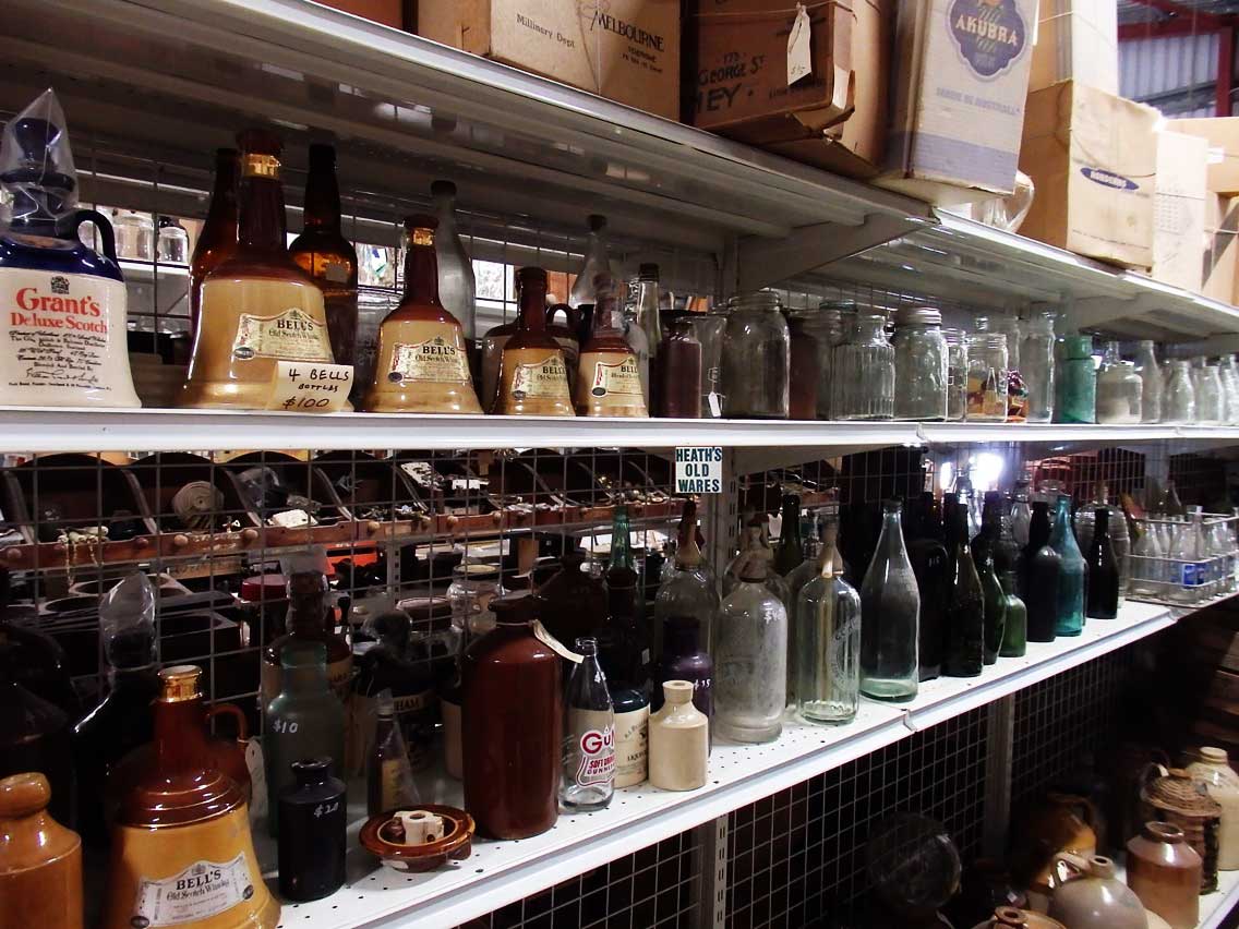 HEATHS OLD WARES, COLLECTABLES, INDUSTRIAL ANTIQUES Burringbar NSW